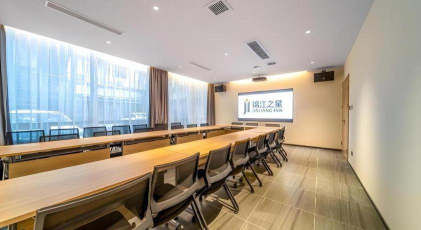 Jinjiang Inn Wuhan Wansongyuan Food Street Qushui Building Exterior foto